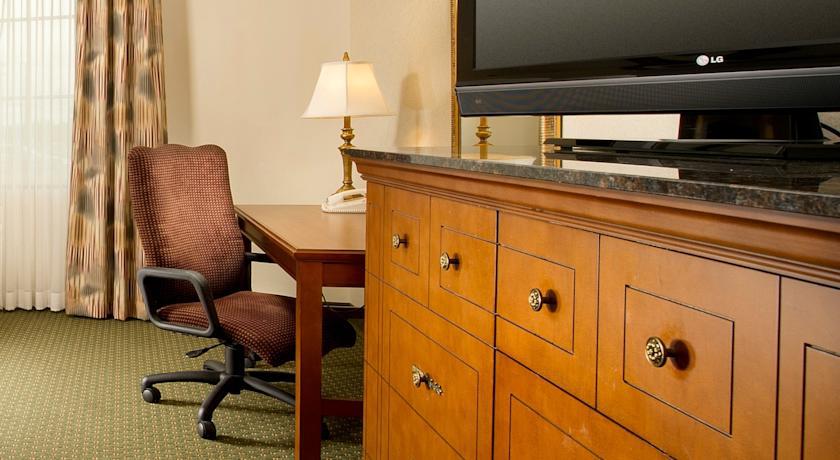 Heritage Inn Suites Houston Sugar Land, Trademark By Wyndham Bagian luar foto